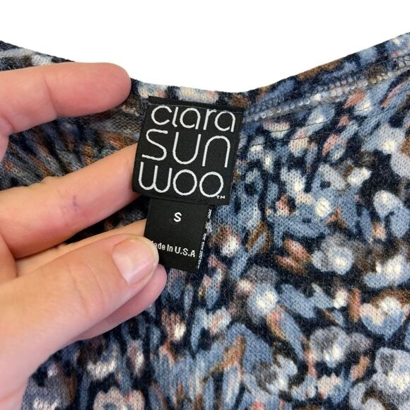 CLARA SUNWOO small Cozy Texture - Textured Vented Sweater Tunic - Floral Puff - Picture 6 of 15